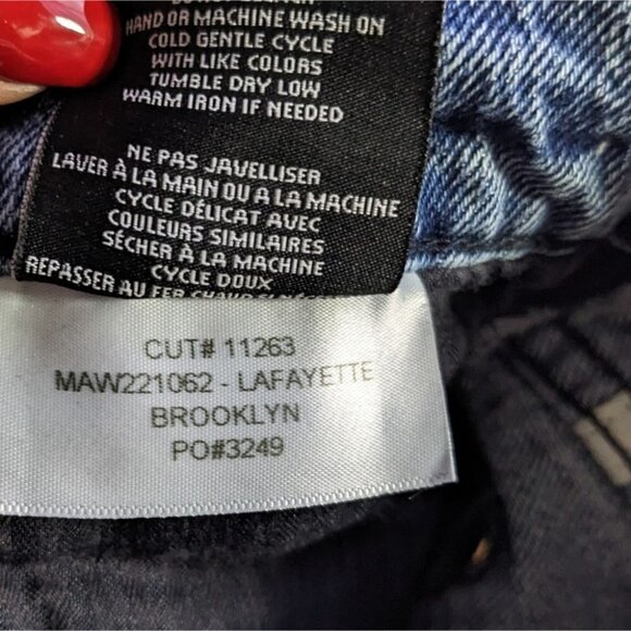 Modern American | Lafayette Hi-Rise Narrow Crop Jeans in Brooklyn Wash - Picture 9 of 12